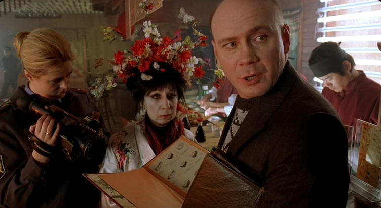 Кадр из фильма "Изображаю жертву"