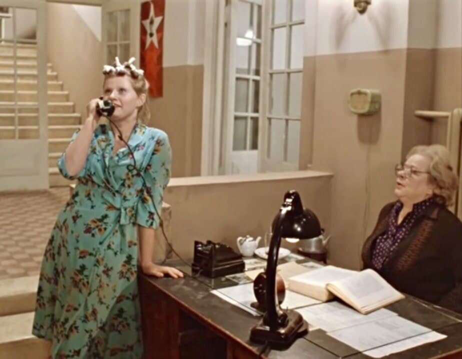 Кадр из фильма "Москва слезам не верит"