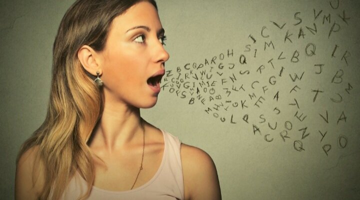 Русский язык богат и многострадален. В нём огромное количество слов, некоторые из них имеют особую лексическую ценность.

Самым важным словом в русском языке признано слово «нет» и все его производные. профессор Государственного института русского языка имени А. С. Пушкина Мария Милованова утверждает, что «нет» входит в первую десятку важных слов русского лексикона:

«Русское коммуникативное поведение отличает быстрая смена эмоций и чувств и их прямое выражение: в глазах иностранцев открытое отрицание — это очень неожиданно и очень по-русски».