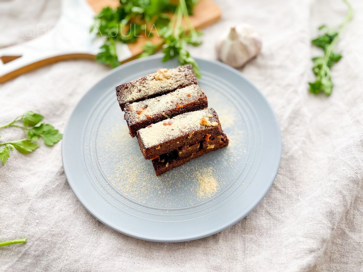 Просто беру черный хлеб и запекаю его в духовке (получаются вкусные гренки)  | Сладкий Персик | Дзен