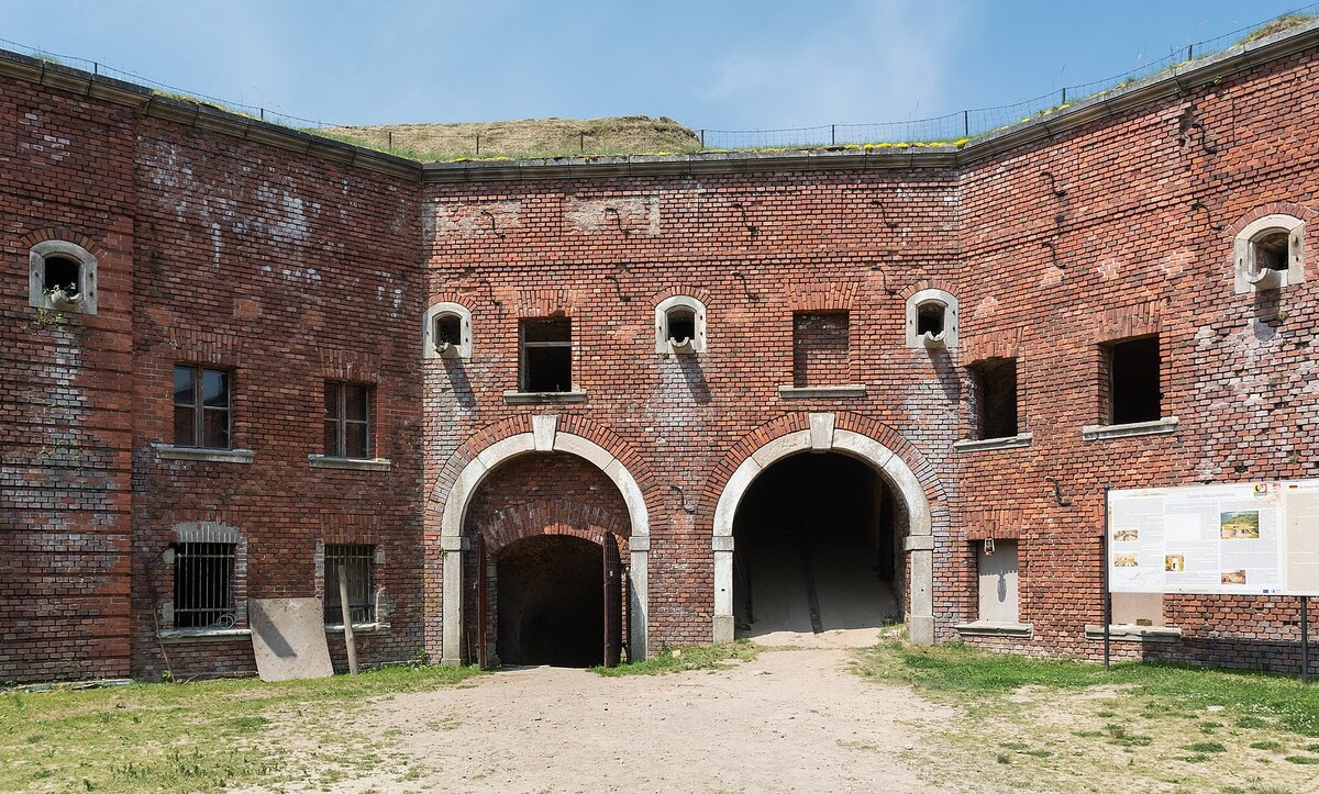 Остатки внутренних укреплений крепости Осовец