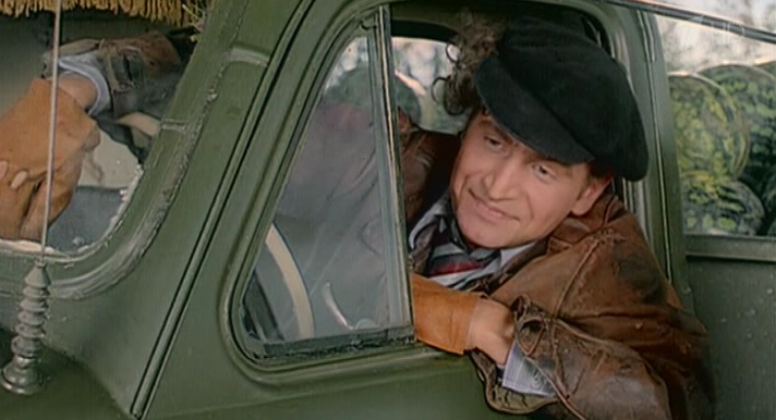 Кадр из фильма-концерта "Старые песни о главном" (1996)