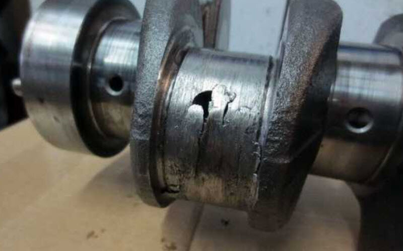 Из-за чего может заклинить двигатель в автомобиле | АВТО ПОЧЕМУЧКА | Дзен