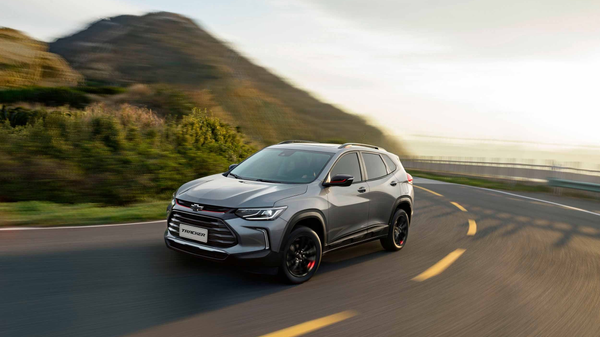   © UzAuto Motors