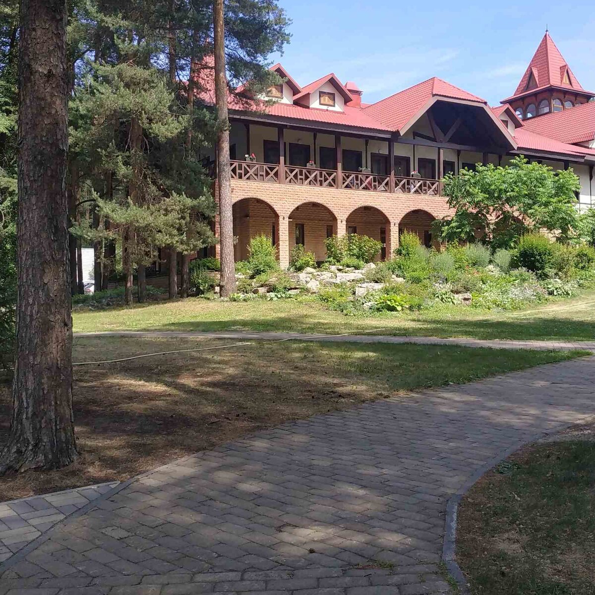 Административный корпус, столовая