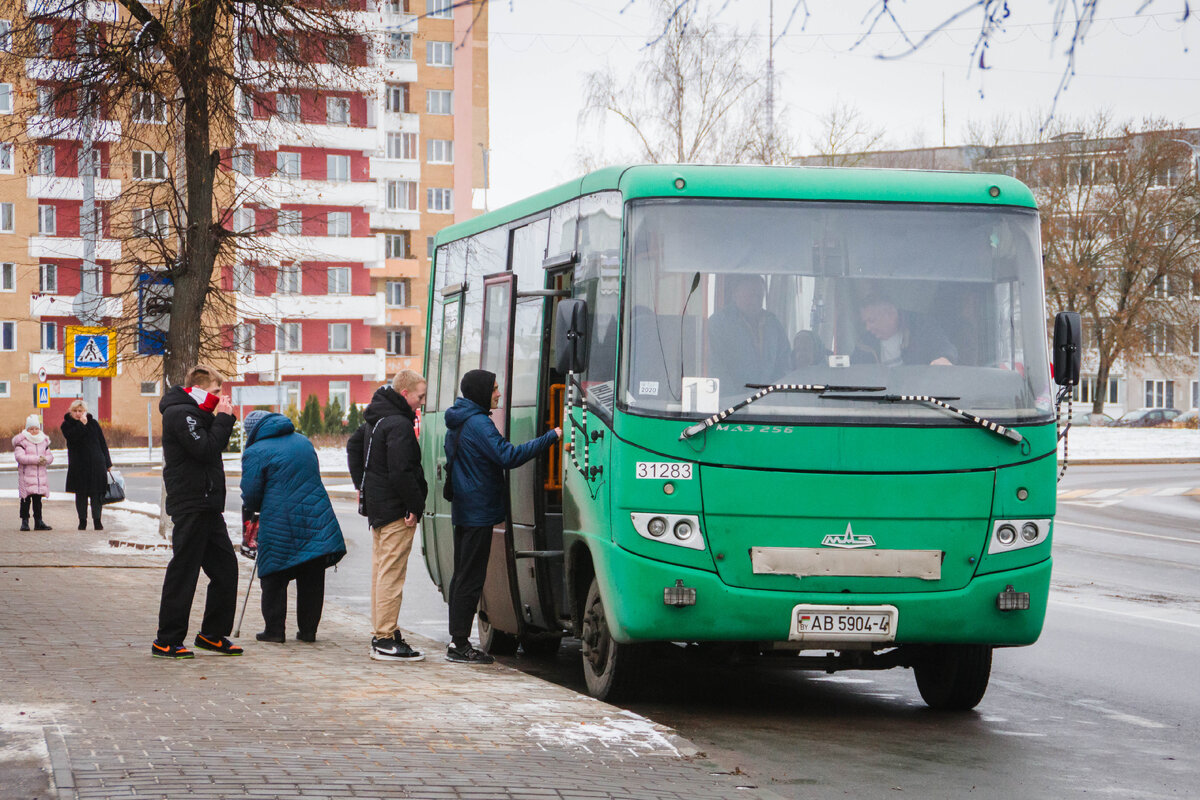 С 21 ноября автобус №2 будет ходить через улицу Асланова | Сморгонь LIFE |  Дзен