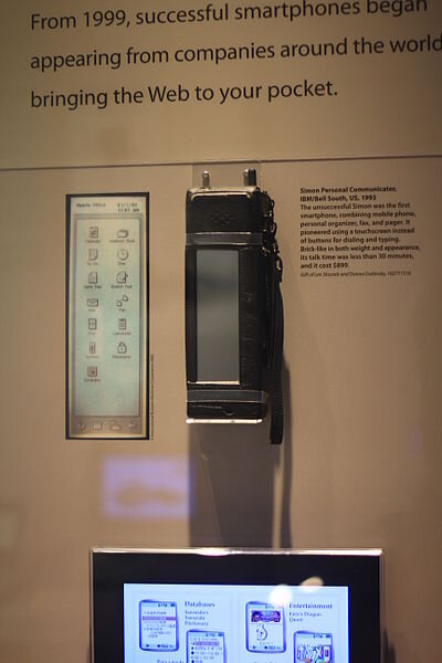 IBM Simon. Источник фотографии wikimedia.org