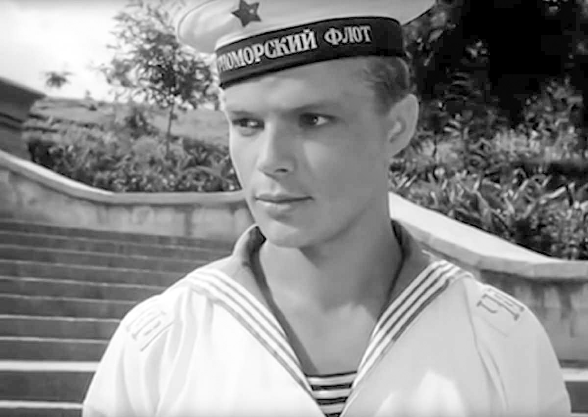 увольнение на берегу. лев прыгунов актер. высоцкий увольнение на берег. лев прыгунов сердце бонивура. увольнение на берегу.