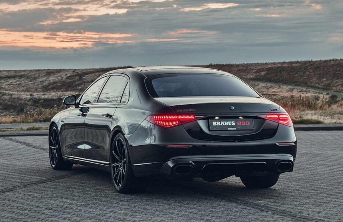 Brabus доводит объем V12 Maybach S-Class до 6,3 л и 838 л.с. | Разговор о  машинах | Дзен