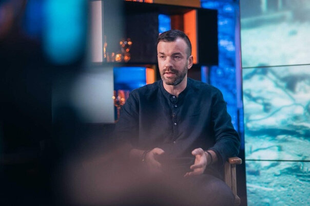 сценарист, писатель, драматург Александр Молчанов даёт интервью