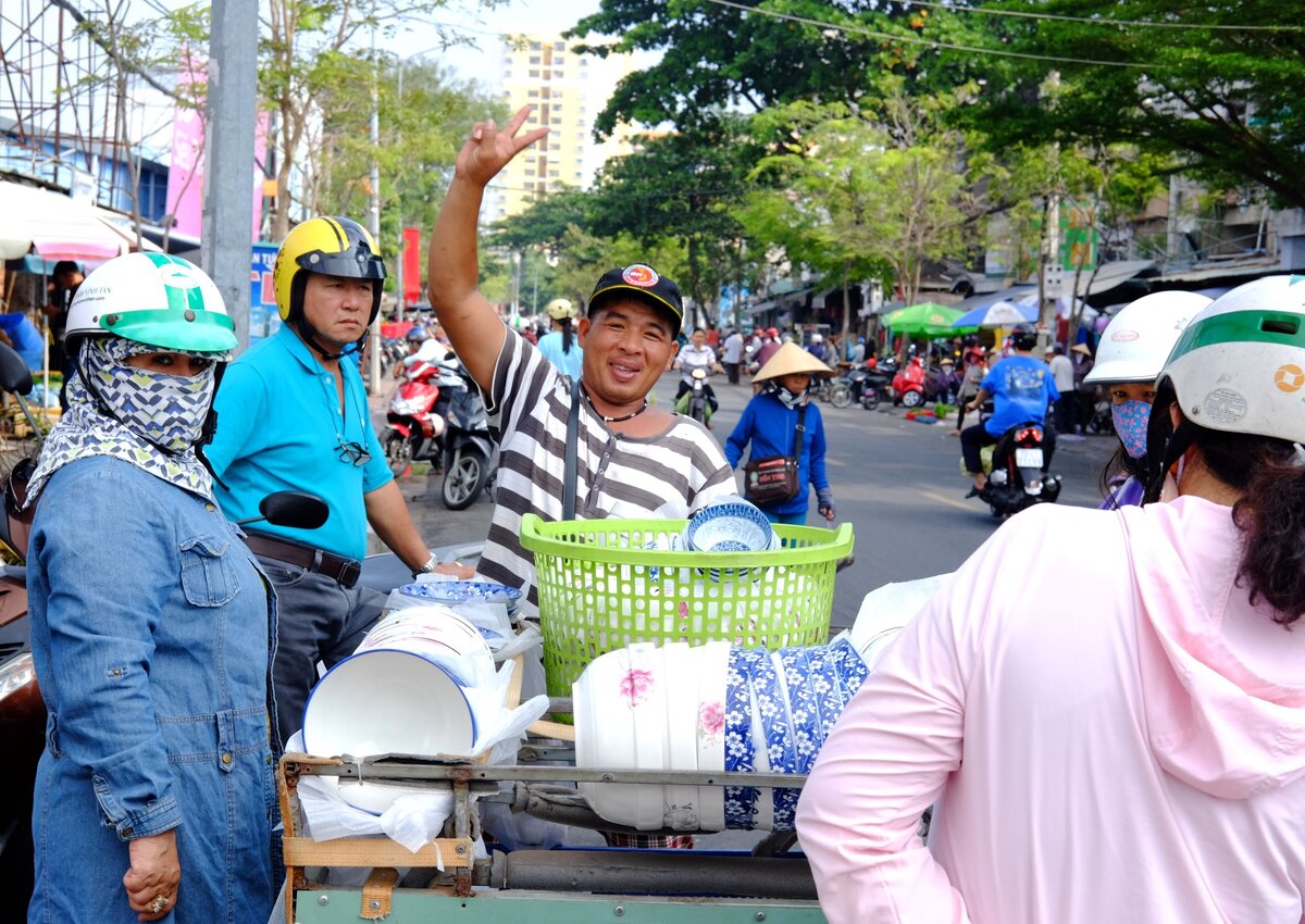 Правда, покупатели в недоумении...