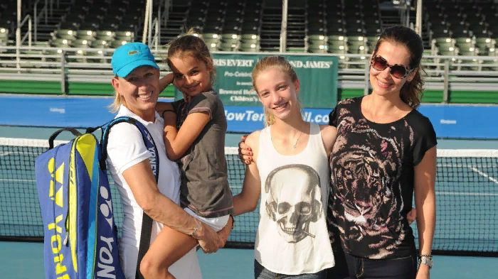 Martina Navratilova shares kiss with Australian broadcaster Mieke Buchan Daily M
