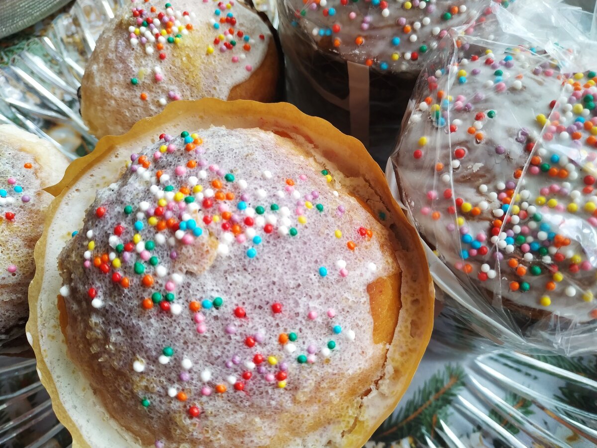 Ровно год назад делала фото на Пасху. Тогда платежи были огромными, почти неподъемными. Прошел год. Настало время подводить промежуточные итоги 🤔