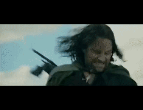 В этой сцене Вигго ломает два пальца на ноге