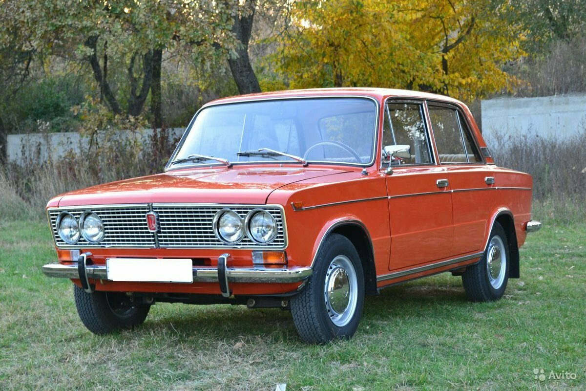 Лучшие советские классики. ВАЗ-2103 Жигули. ВАЗ 2103.