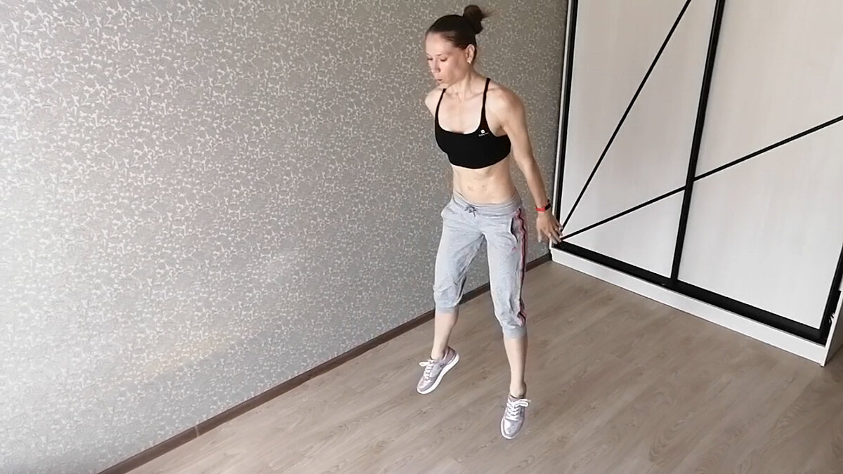 30 секунд  стойка на коленях с прыжком