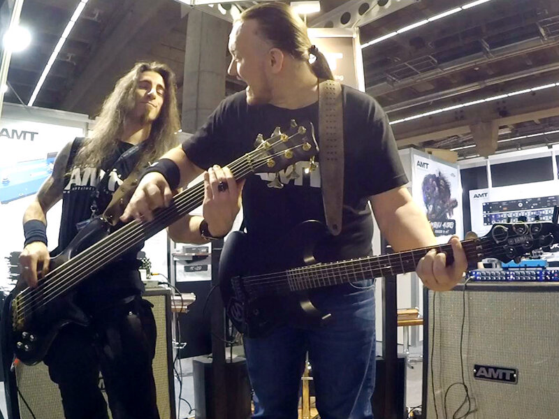 Музыкальная жизнь всегда полна позитивных моментов! Matteo Lehmann (слева) и Иван Демичев во время мастер класса AMT Electronics в Германии