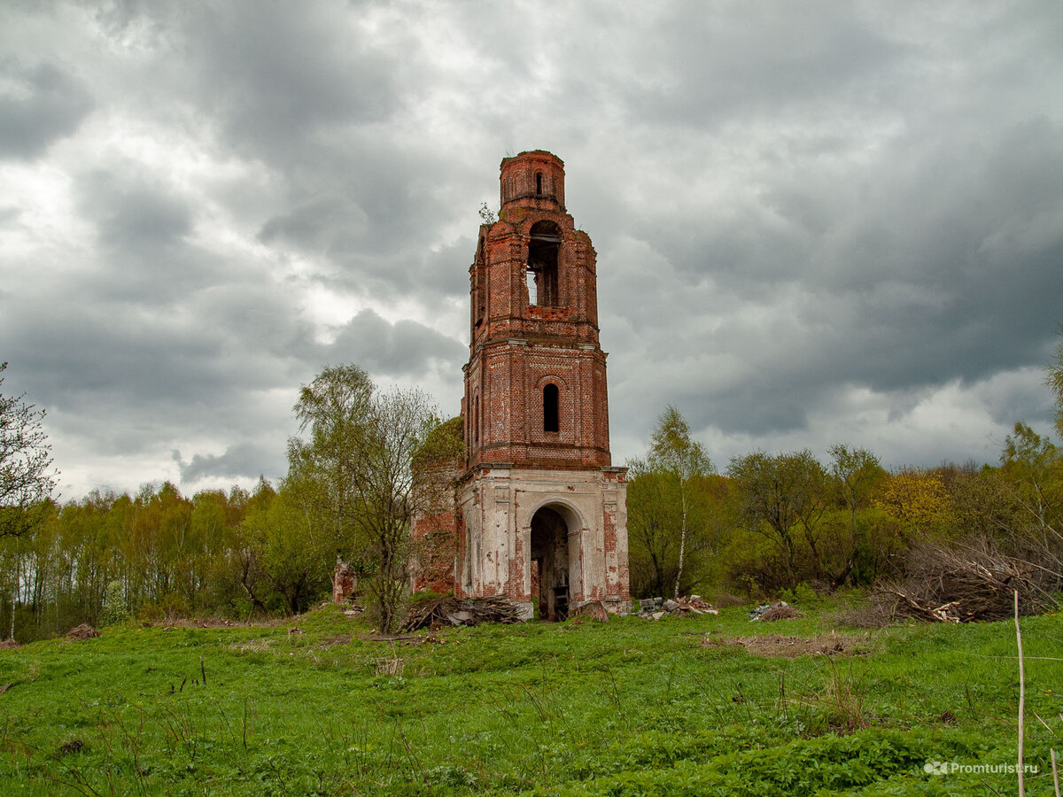 Мажор приехал в глухую деревню. Купил у старушки (1000р) старую икону, перстень и кольцо ??⛪️