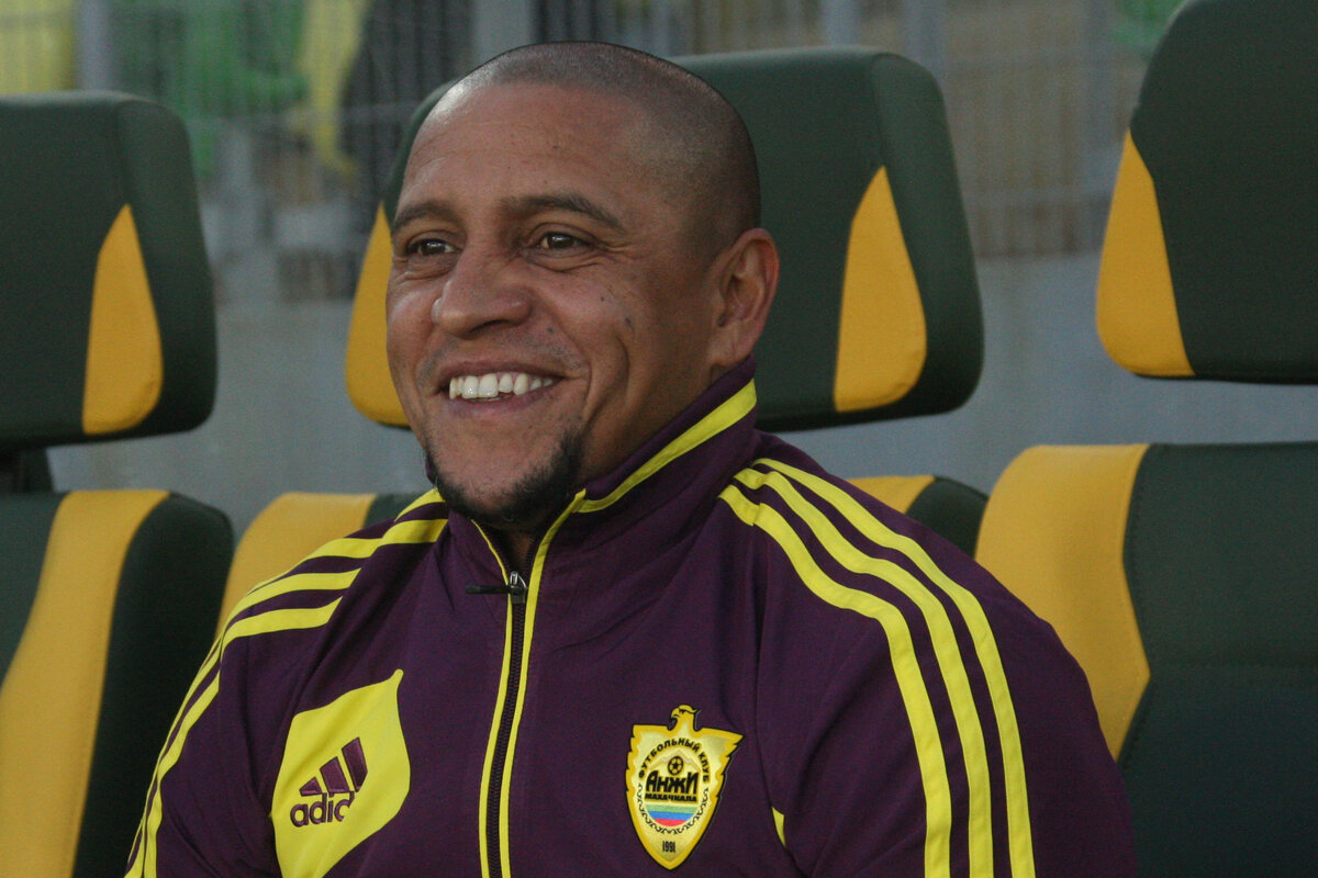 Роберто Карлос. Картинка взята с ресурса Яндекс картинки.