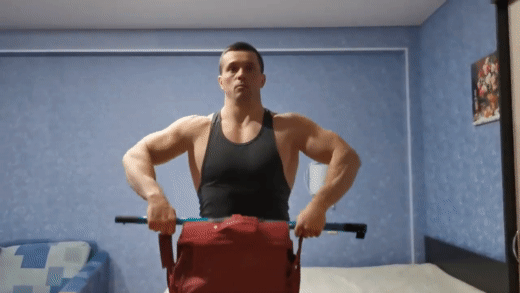 тяните так, чтобы локти были выше плечей