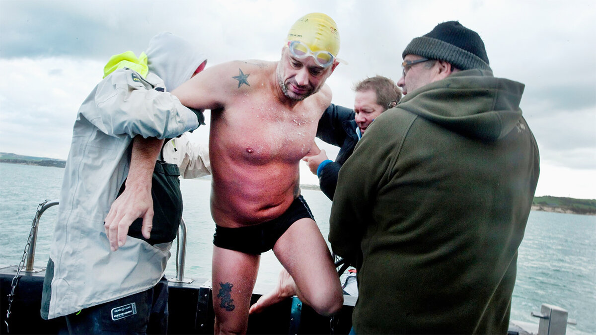 Swimming the english channel. Заплыв ла Манш. Переплыть ла Манш. Кевин Мерфи ла Манш. Пловец который переплывал ла Манш.