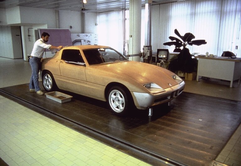 Изготовление пластилинового макета BMW-Z1, 1986 г.