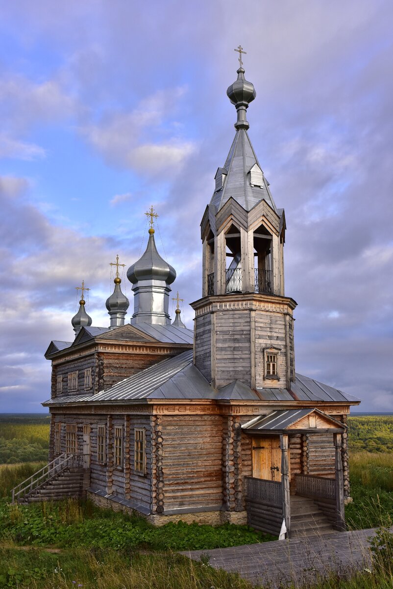 Никольская Церковь Ныроб Пермский край