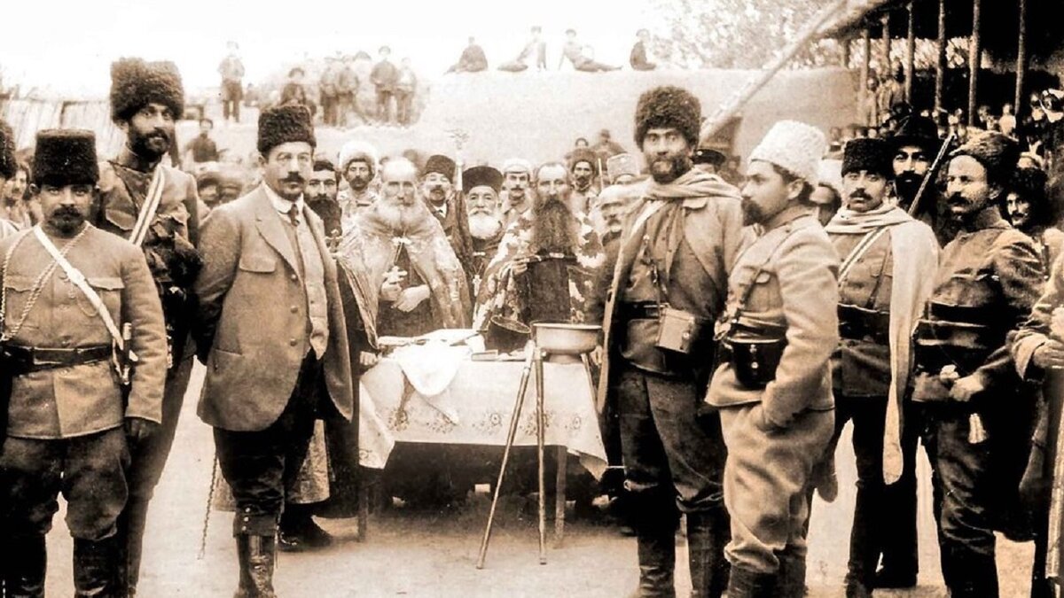 Сарояннер армянский. Армянские Фидаины 1915 года. Дро Драстамат Канаян. Армянские дашнаки. Армянские Фидаины дашнаки