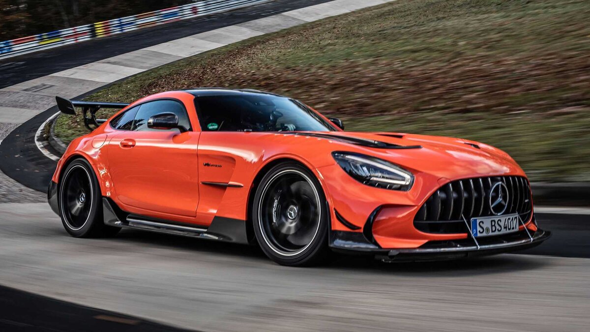 Mercedes-AMG GT Black Series гоночная серия фото взято с https://ru.motor1.com/