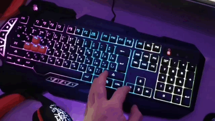 Режимы статической подсветки меняются нажатием клавиши Fn + стрелки влево/вправо.