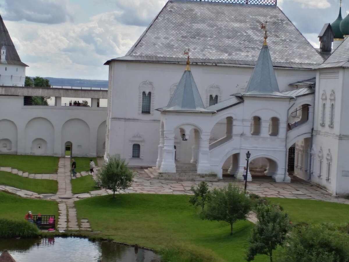 Ростов Великий, территория Кремля