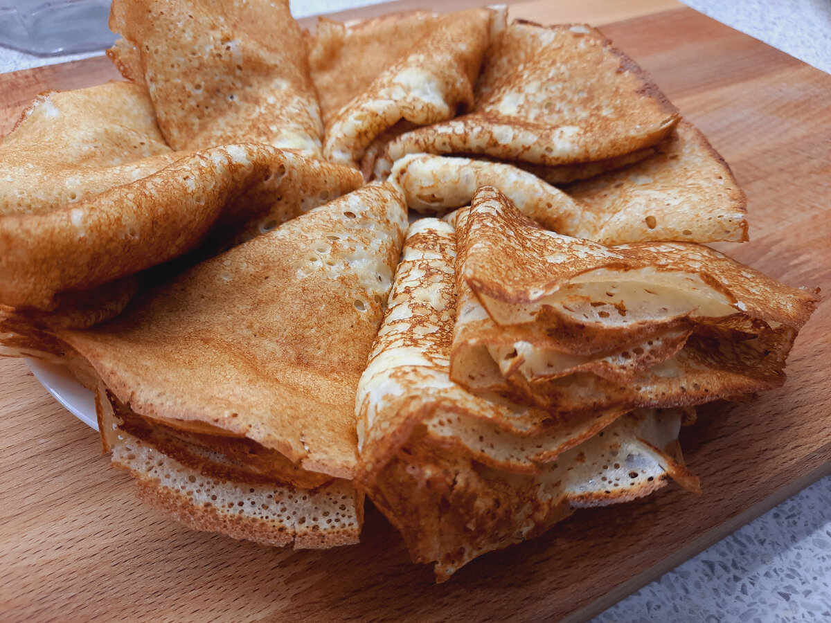 Тонкие блины на молоке. Ажурные блинчики на масленицу. Вкусное и простое  тесто. | Parovarim | Дзен