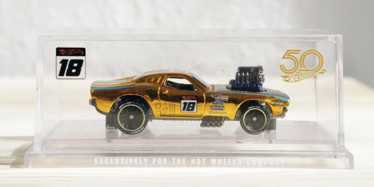 roger dodger hot wheels золотой