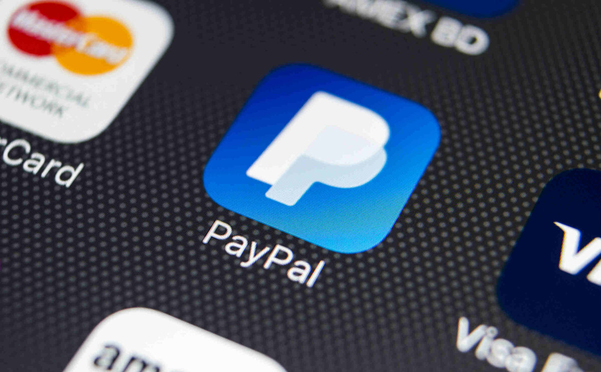 Генеральный директор PayPal Дэн Шульман отметил, что компания довольно долгое время изучала возможности криптовалют и блокчейна, и спрос на криптовалюту существенно превзошел ее ожидания.