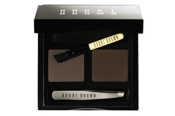 Прекрасные тени для бровей,стойкие,в комплекте есть пинцетик ,что очень удобно.