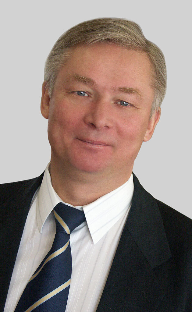 АНДРЕЕВ АНДРЕЙ АНАТОЛЬЕВИЧ В 2008-2015 ГОДАХ ЗАНИМАЛ ДОЛЖНОСТЬ ГЕНЕРАЛЬНОГО ДИРЕКТОРА ЗАО «ТРАНСМАШХОЛДИНГ»