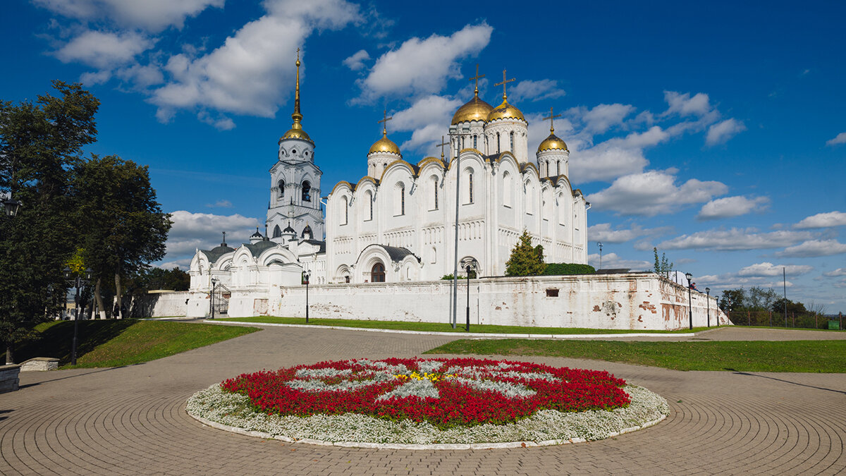 Топ-10 достопримечательностей Владимира: что посмотреть в городе за  выходные | Путешествия по России с ted.ns | Дзен