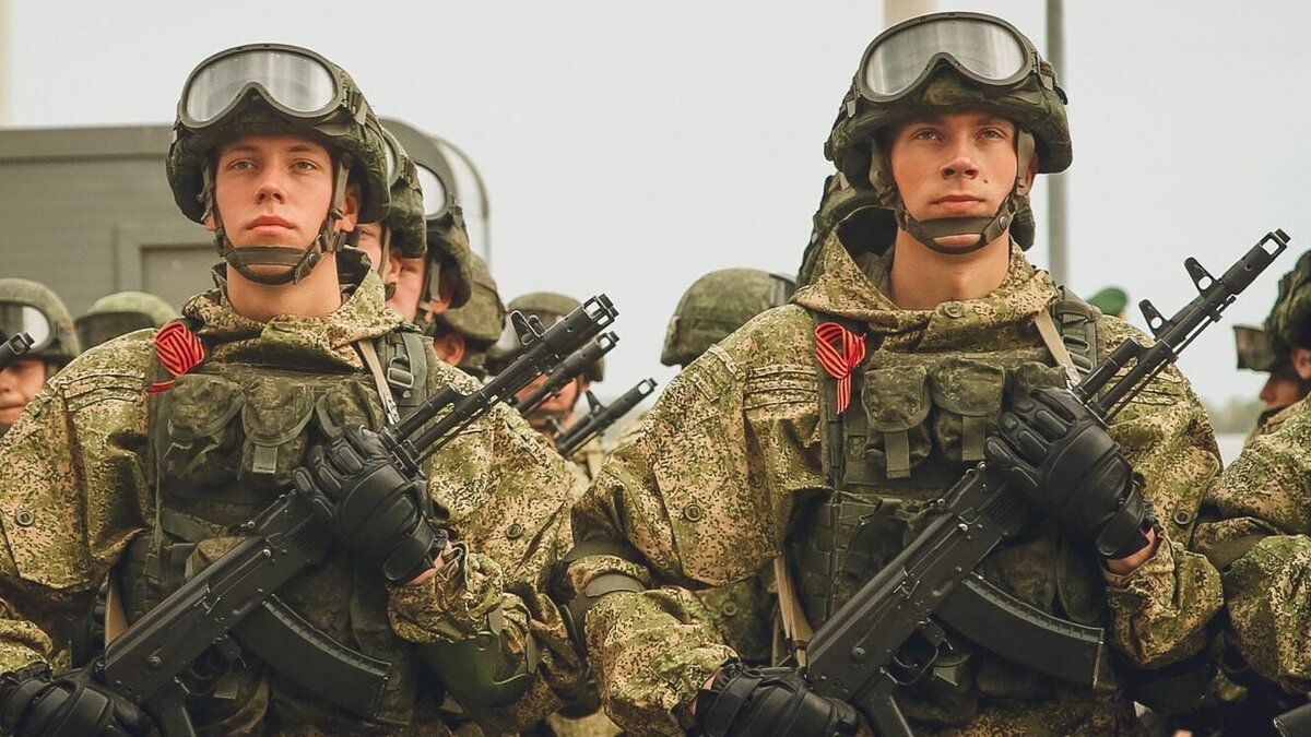     В казанских военторгах повысился спрос на товары, из-за чего цены выросли на 10-20%. Это случилось после объявления о начале частичной мобилизации, пишет «Татар-информ».
