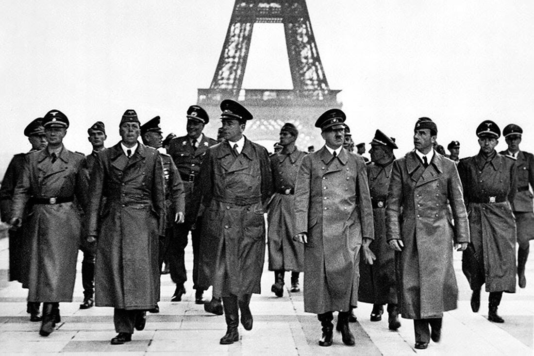 Вторая мировая война началась 1 сентября 1939 года, когда немецкие войска вторглись в Польшу. 3 сентября Франция объявила войну Германии.