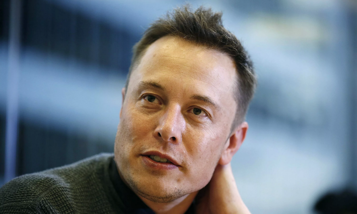Гендиректор SpaceX и Tesla Илон Маск