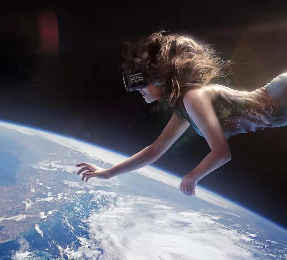 Сугубо для картинки. Реальные позы надо смотреть в роликах космонавтов. Ощущения так себе - под водой ты ощущаешь, что есть что-то вокруг тебя. Там ничего нет.