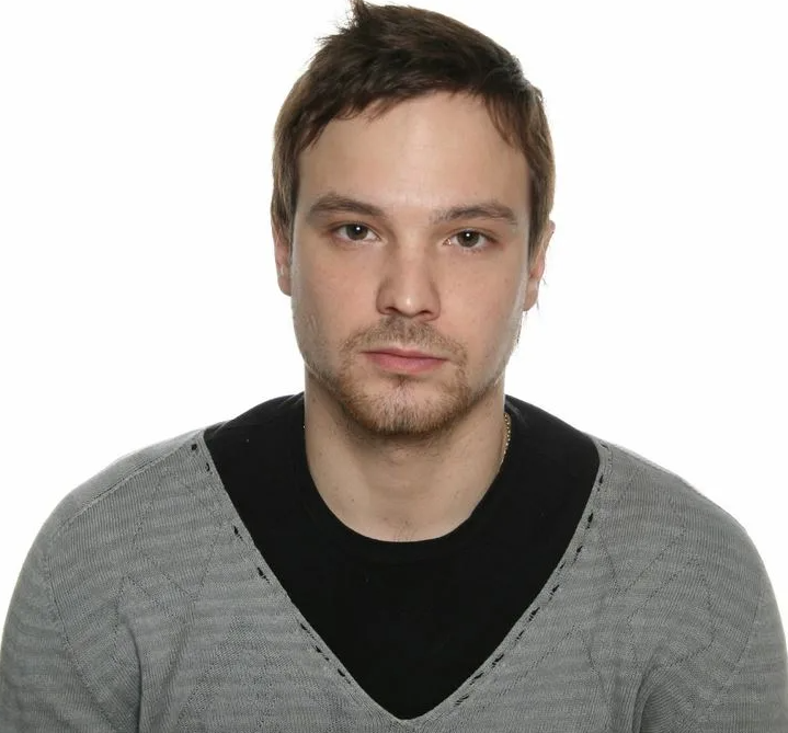 Актер чадов. Алексей Чадов. Алексей Чадов фото. Алексей Чадов 2020. Артист Чадов Алексей
