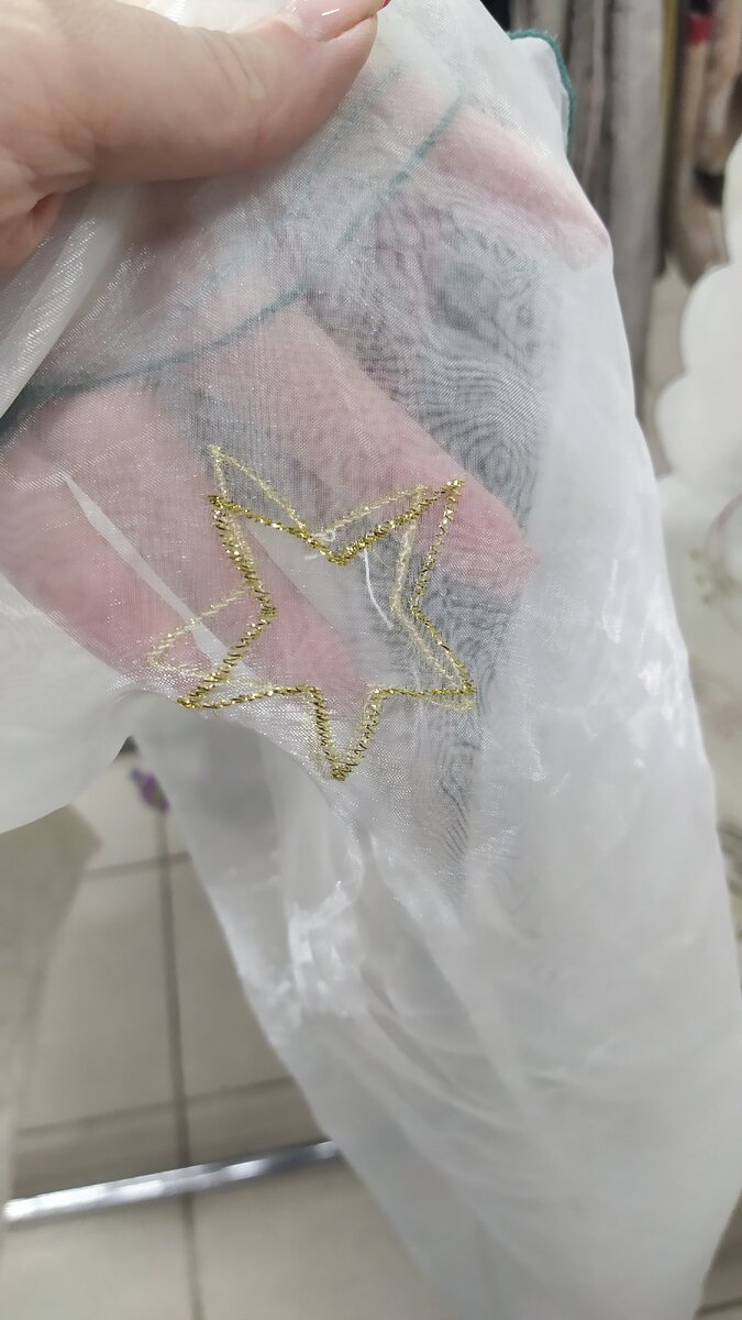 Накидка на скатерть.