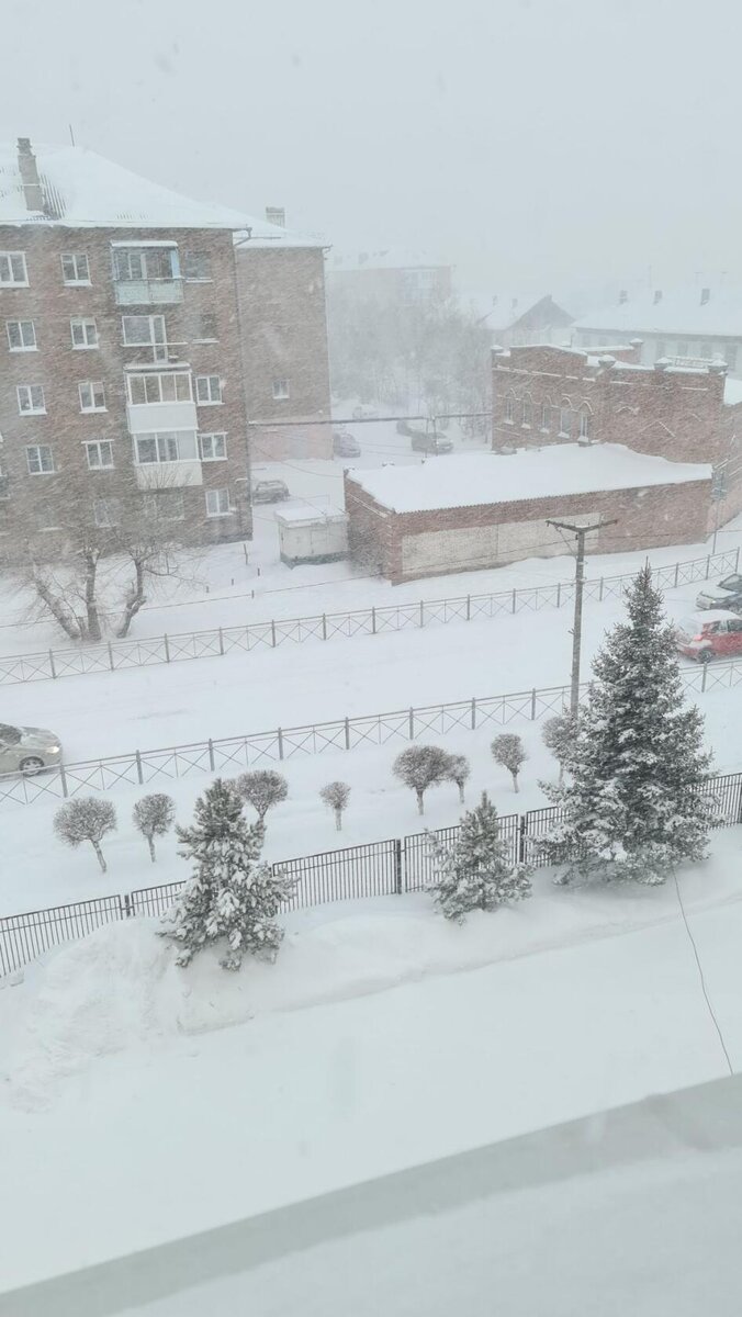Вид с окна моего рабочего кабинета. Красиво?