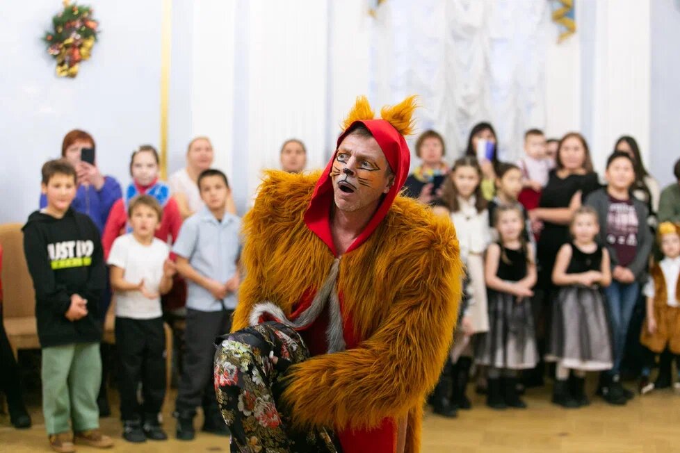  📷    На первую губернаторскую елку в Оренбургской области пригласили 400 мальчишек и девчонок Андрей Севостьянов