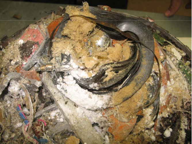 (параметрический самописец с места катастрофы)