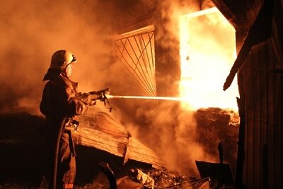   Ликвидация пожара в садовом доме в городском округе Чехов © Сайт ГУ МЧС России по Московской области