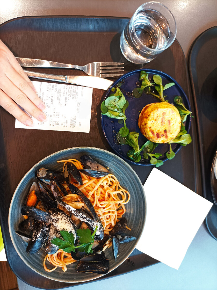 "Скромный" обед в рабочей столовой за 6,13 евро