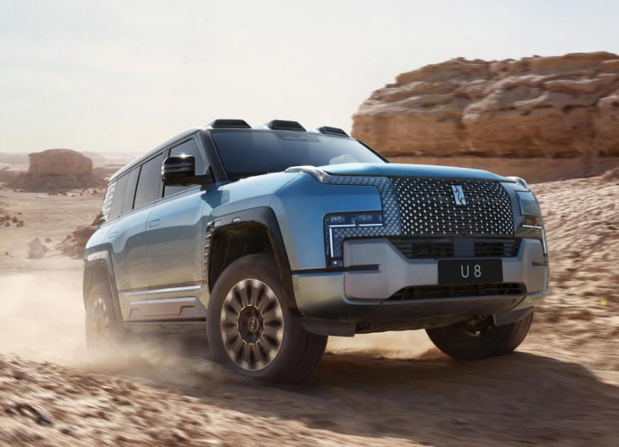 Крузак больше не эталон. BYD U8 - вот каким должен быть настоящий внедорожник