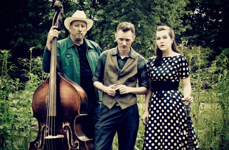 Промо фото для альбома  Wake Up Sinners (2011)